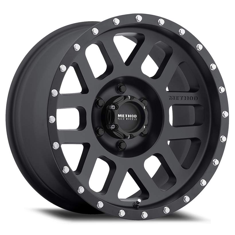 DOTZ MODULAR BLACK - Jante acier offroad 8x16 6x130 ET37 CTR84.1 avec -  GTV-VAN